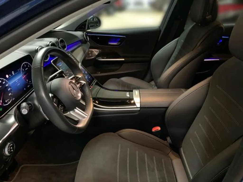 Mercedes-Benz C-Klasse C 220 AMG Line C 220 d Sedan