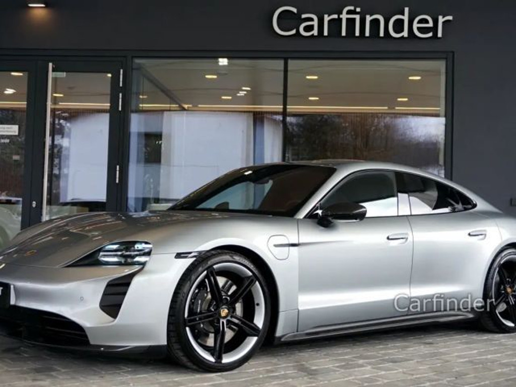 Porsche Taycan Turbo