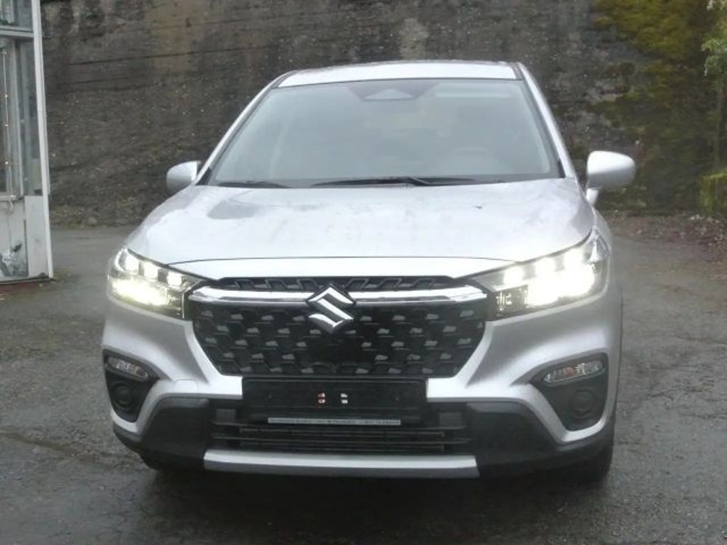 Suzuki SX4 S-Cross Hybrid