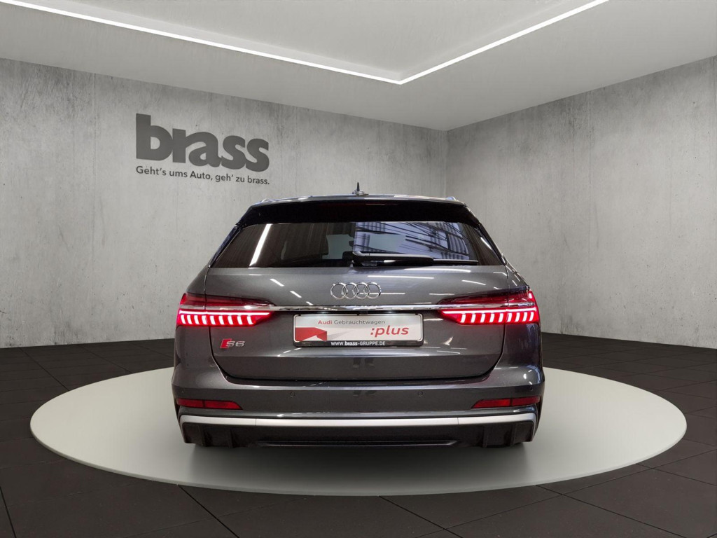 Audi S6