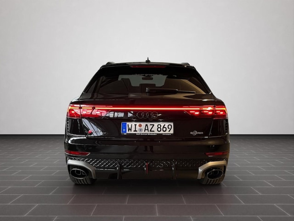 Audi RS Q8