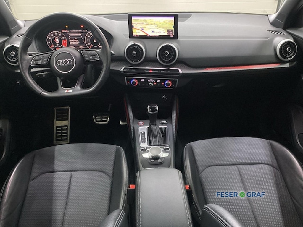 Audi SQ2