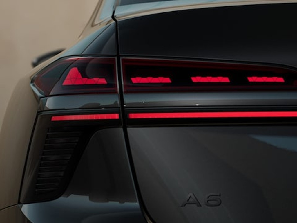 Audi A6 e-tron