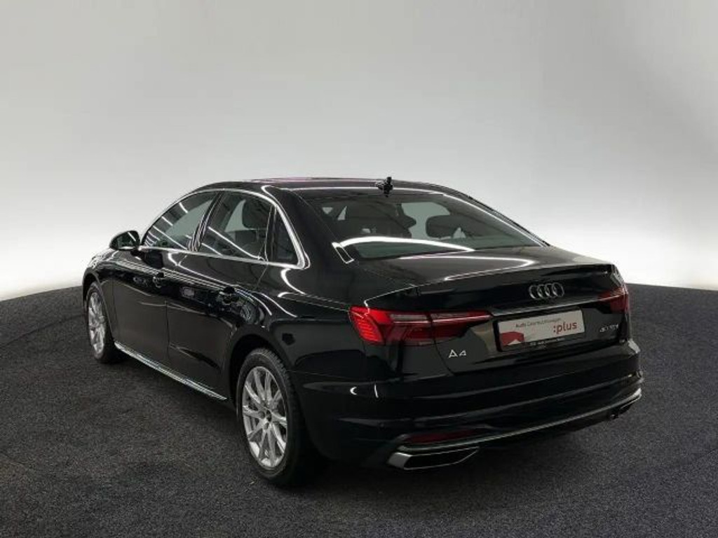 Audi A4 Sedan 40 TDI