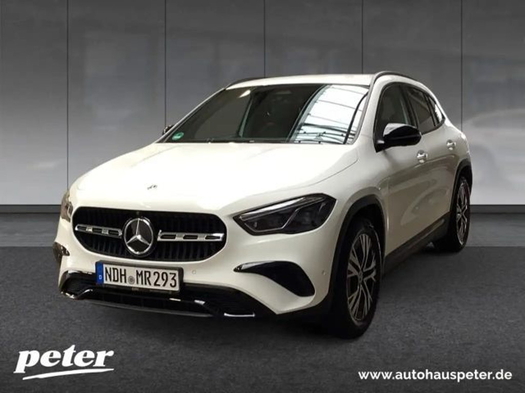 Mercedes-Benz GLA-Klasse GLA 200 MBUX+MBeam+Night+Ambiente+Fahrassist+LED