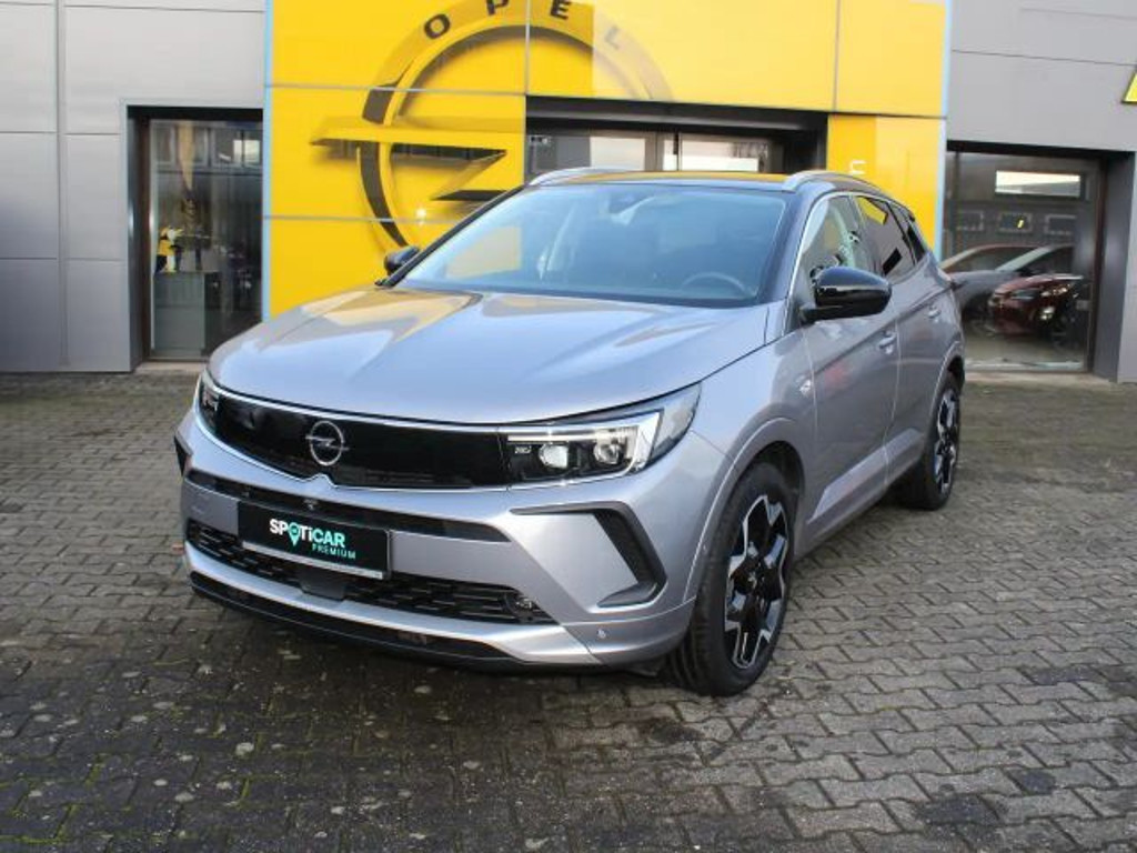 Opel Grandland X Innovation Ultimate Hybrid 4 Hybrid