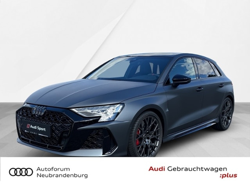 Audi RS3 Sportback Quattro S-Tronic