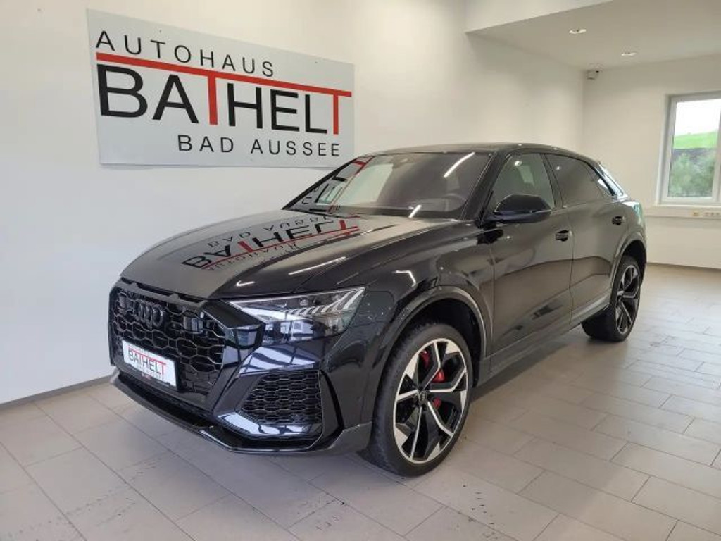 Audi RS Q8 Quattro