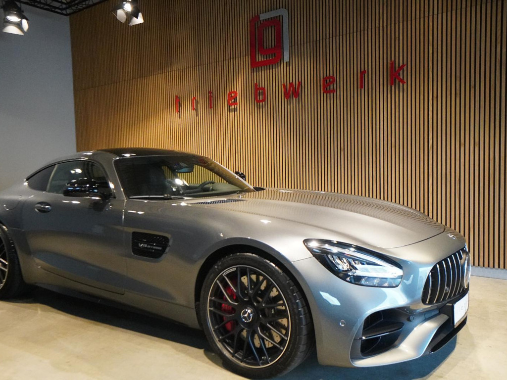 Mercedes-Benz AMG GT