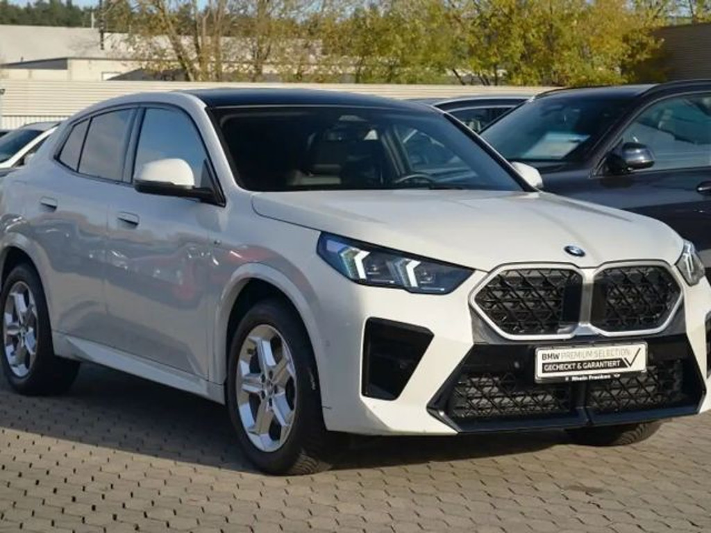 BMW X2