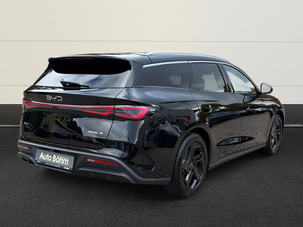 BYD Seal 6