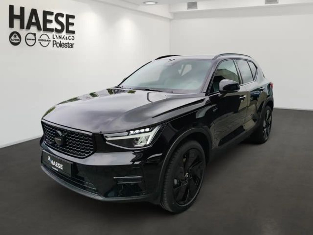 Volvo XC40 Plus