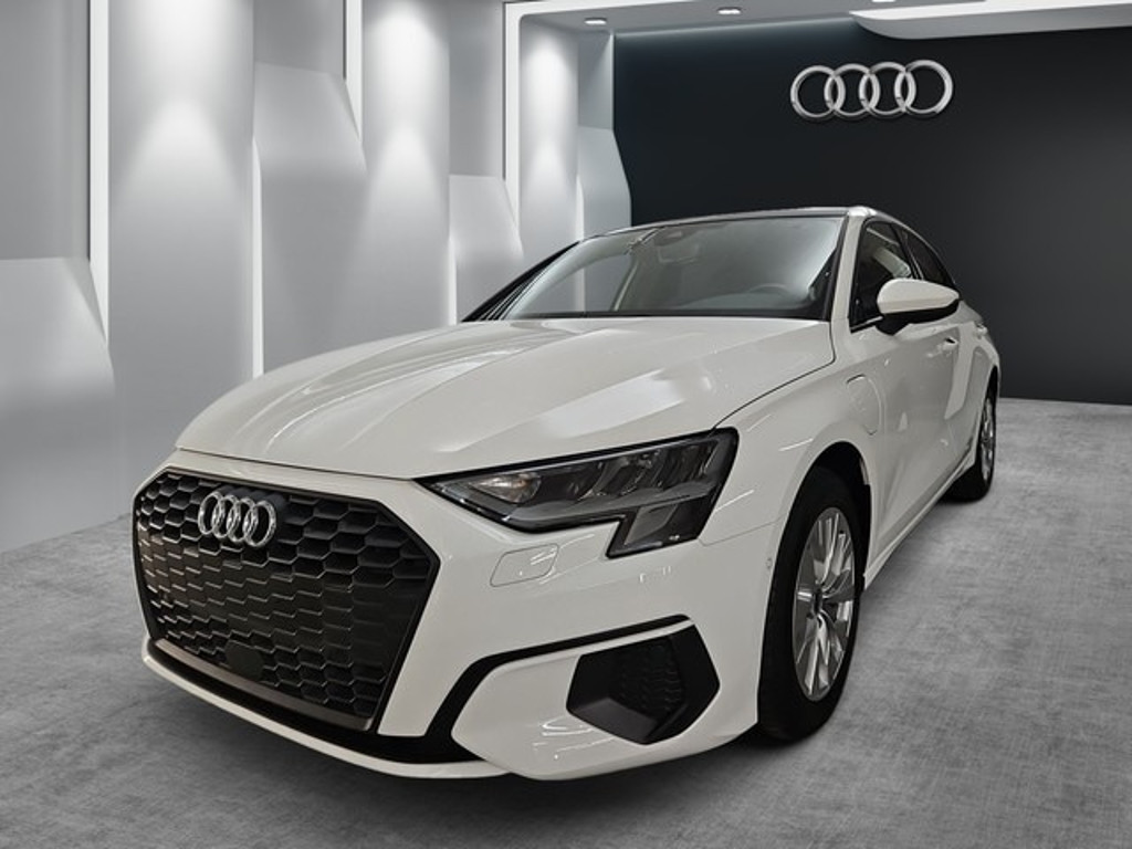 Audi A3 Sportback S-Tronic Hybride 40 TFSI