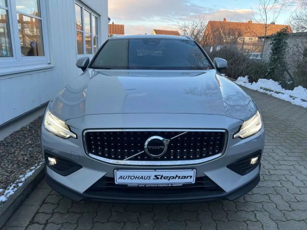 Volvo V60 Cross Country