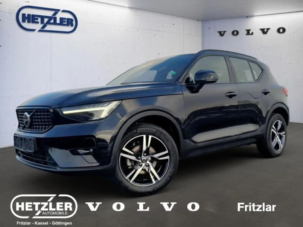 Volvo XC40 Plus Dark