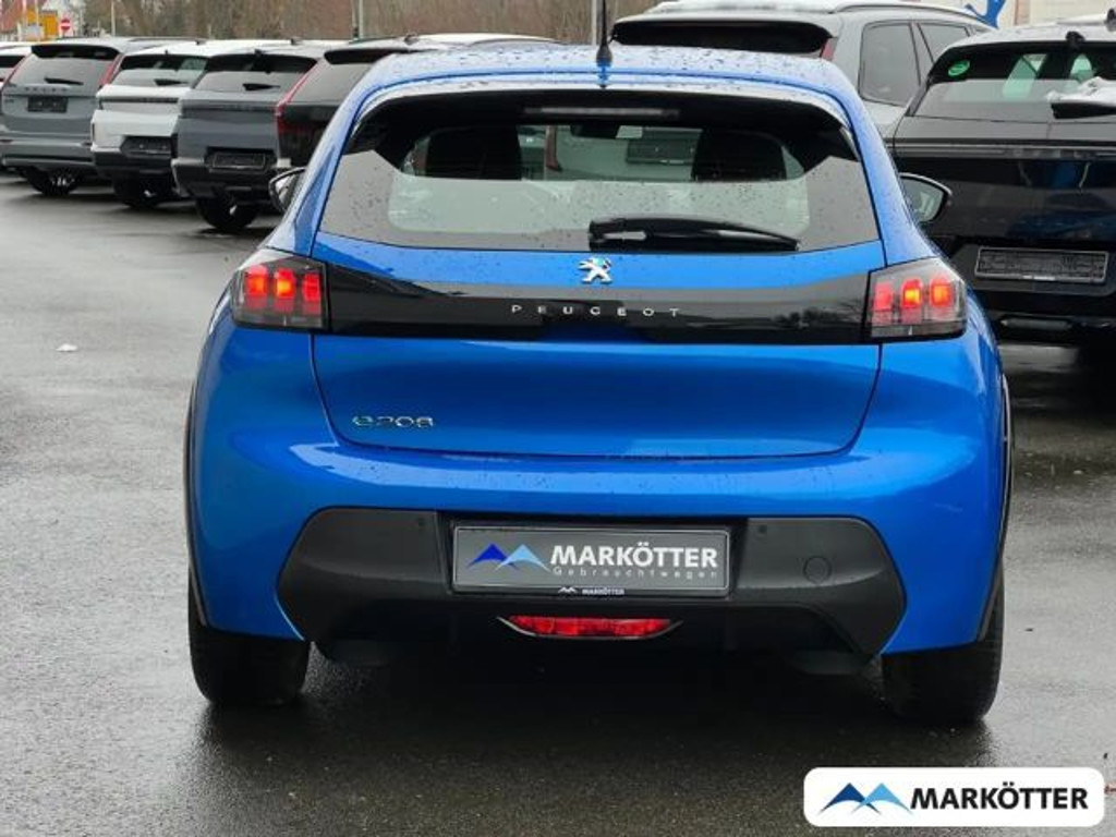 Peugeot e-208