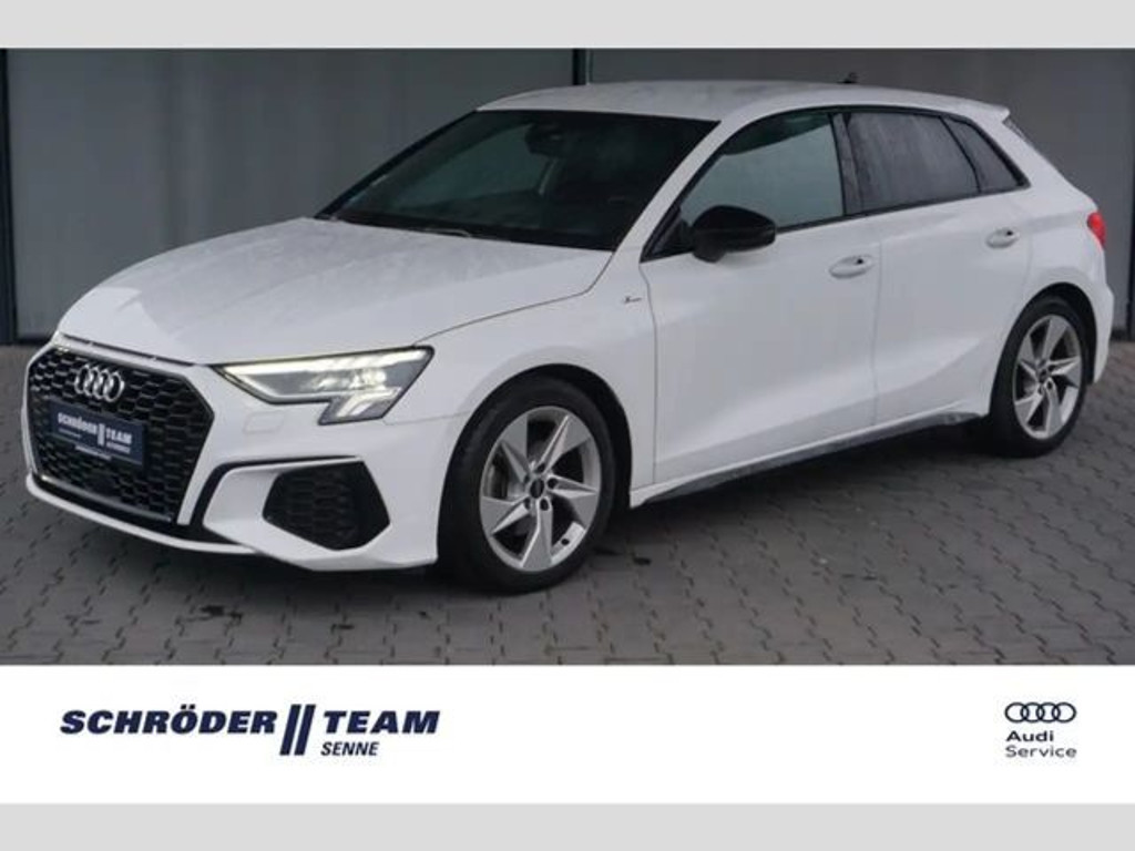 Audi A3 Sportback Sedan S-Line S-Tronic 35 TFSI