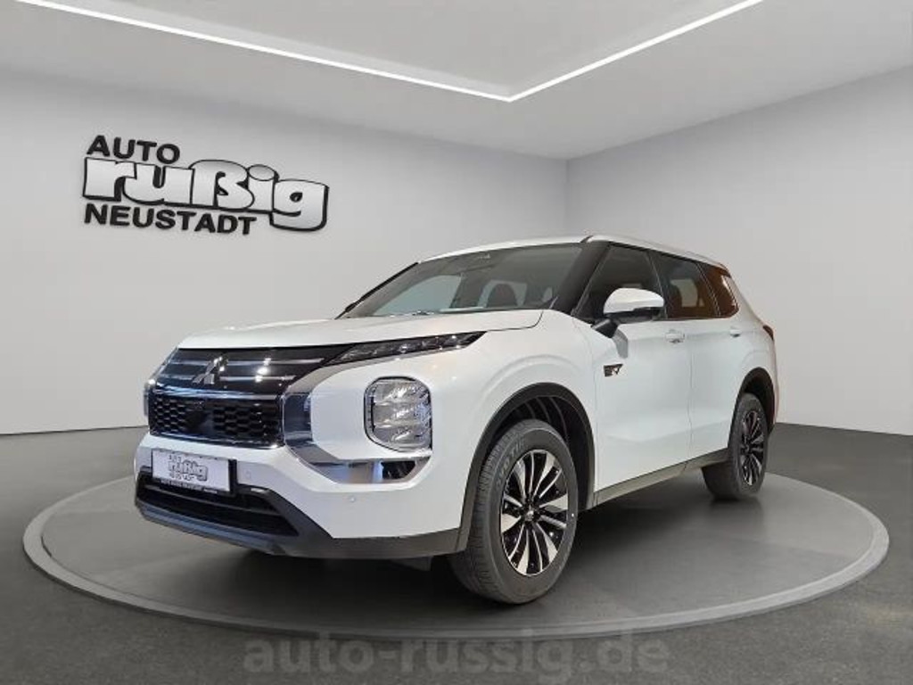 Mitsubishi Outlander PHEV 4WD