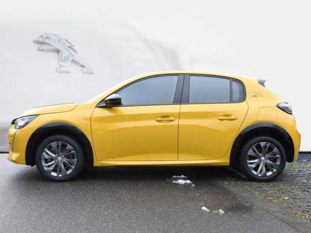 Peugeot e-208