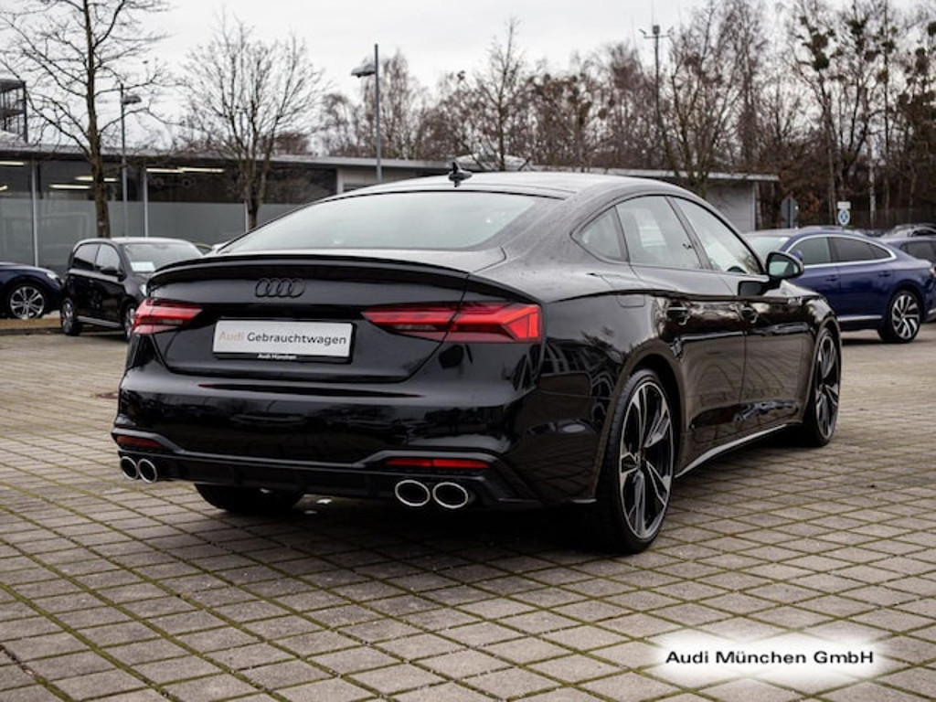 Audi S5