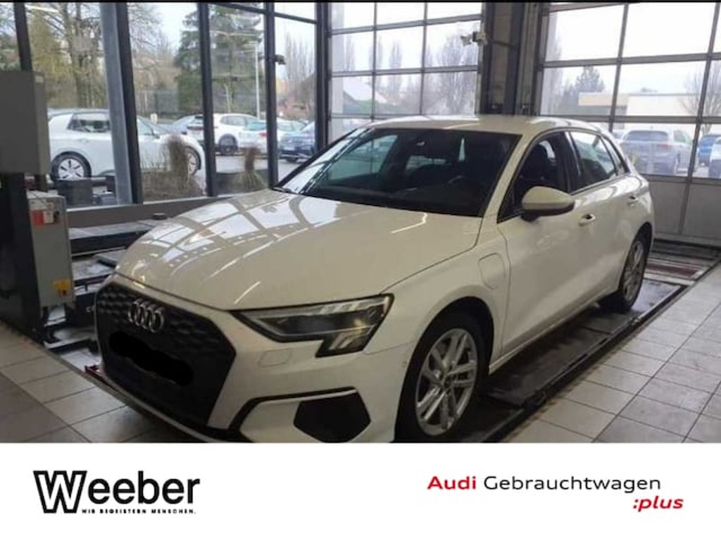 Audi A3 Sportback S-Tronic Hybride 40 TFSI