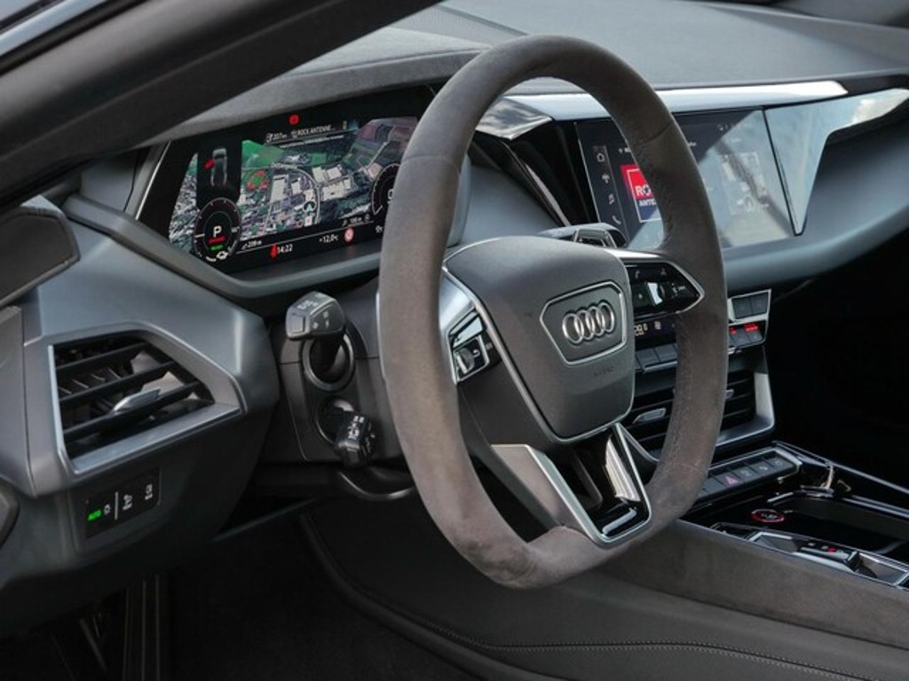 Audi e-tron GT