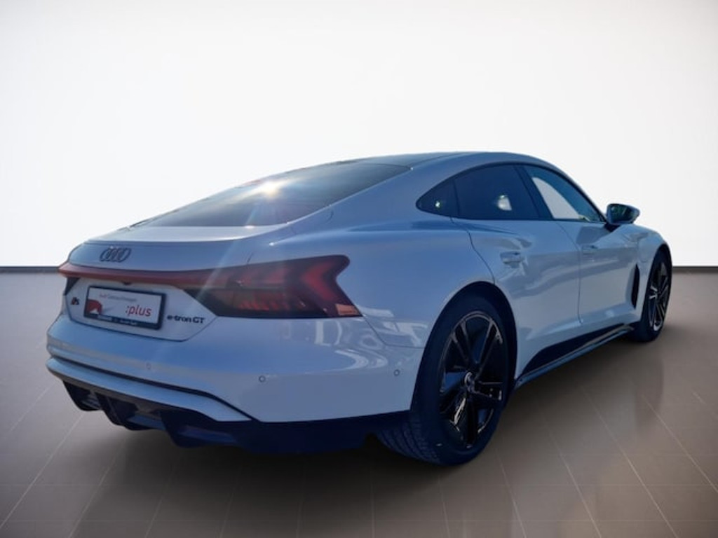 Audi e-tron GT