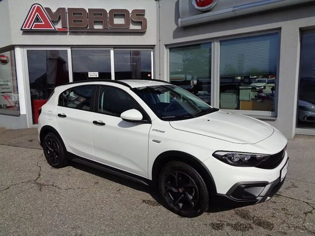 Fiat Tipo CityCross Cross Turbo