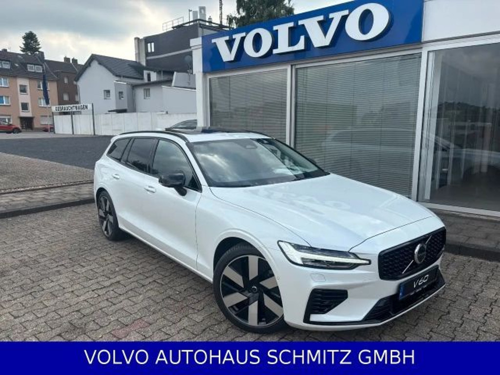 Volvo V60 AWD T6 Dark Ultra