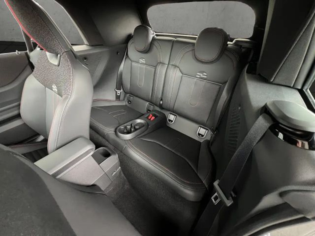 Mini John Cooper Works Cabrio