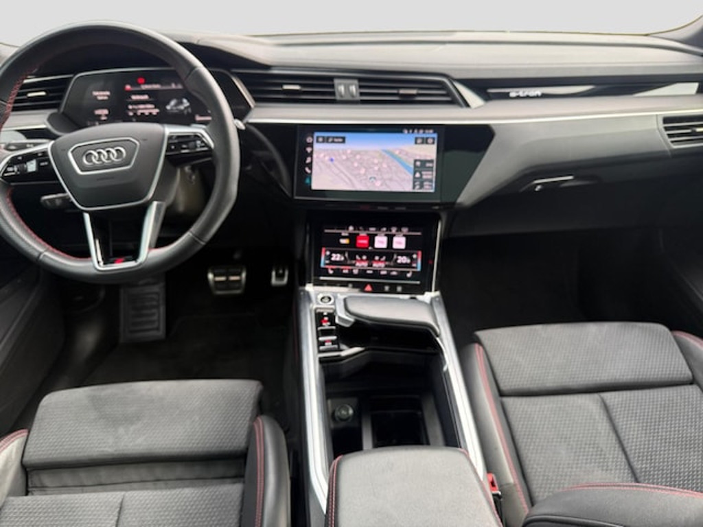 Audi Q8 e-tron