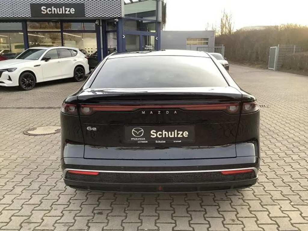 Mazda 6e