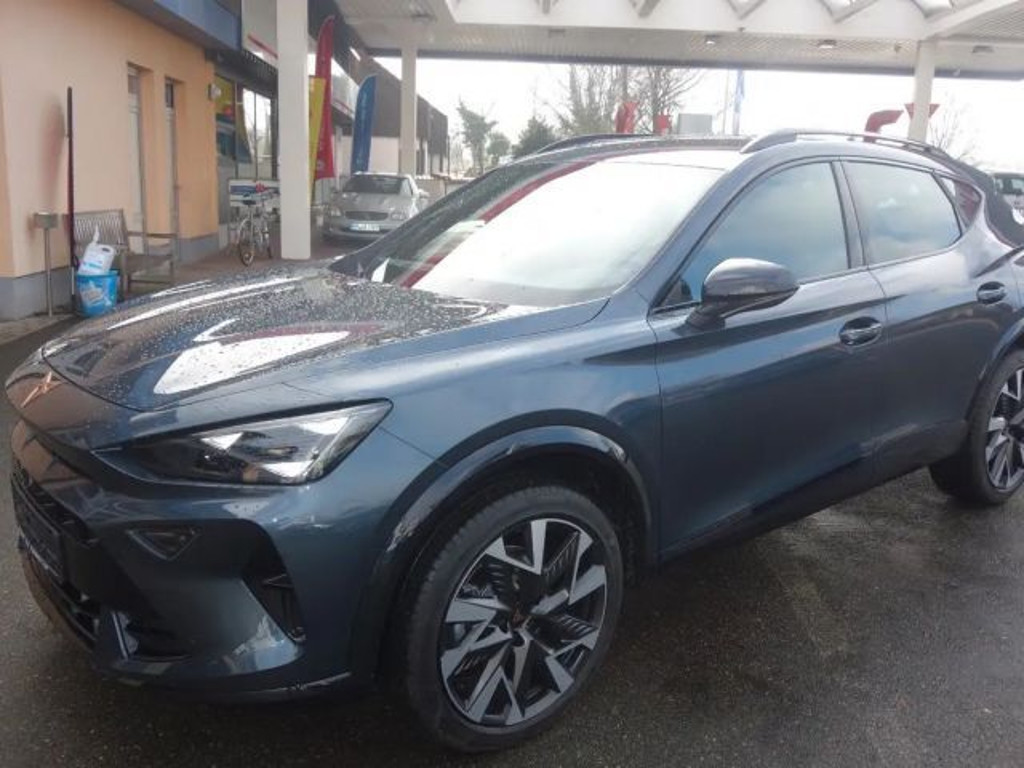 Cupra Formentor 1.5 eTSI Edge-Paket 19 Zoll