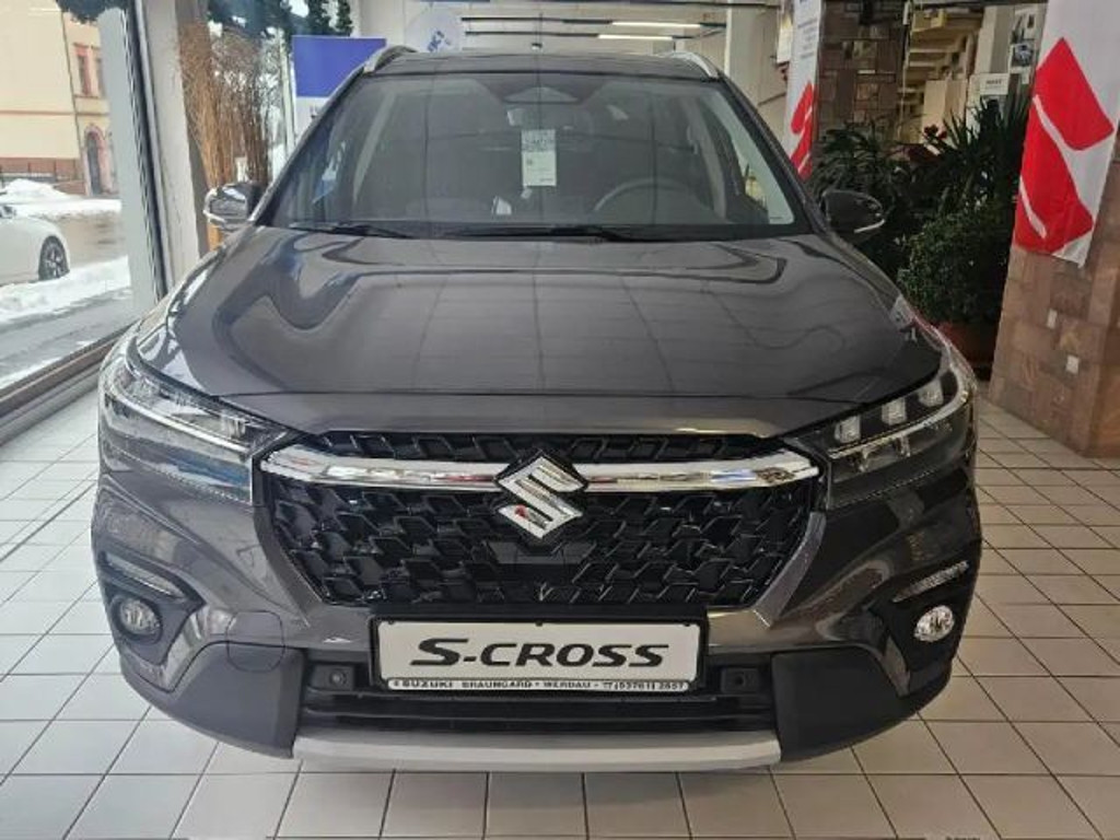 Suzuki S-Cross