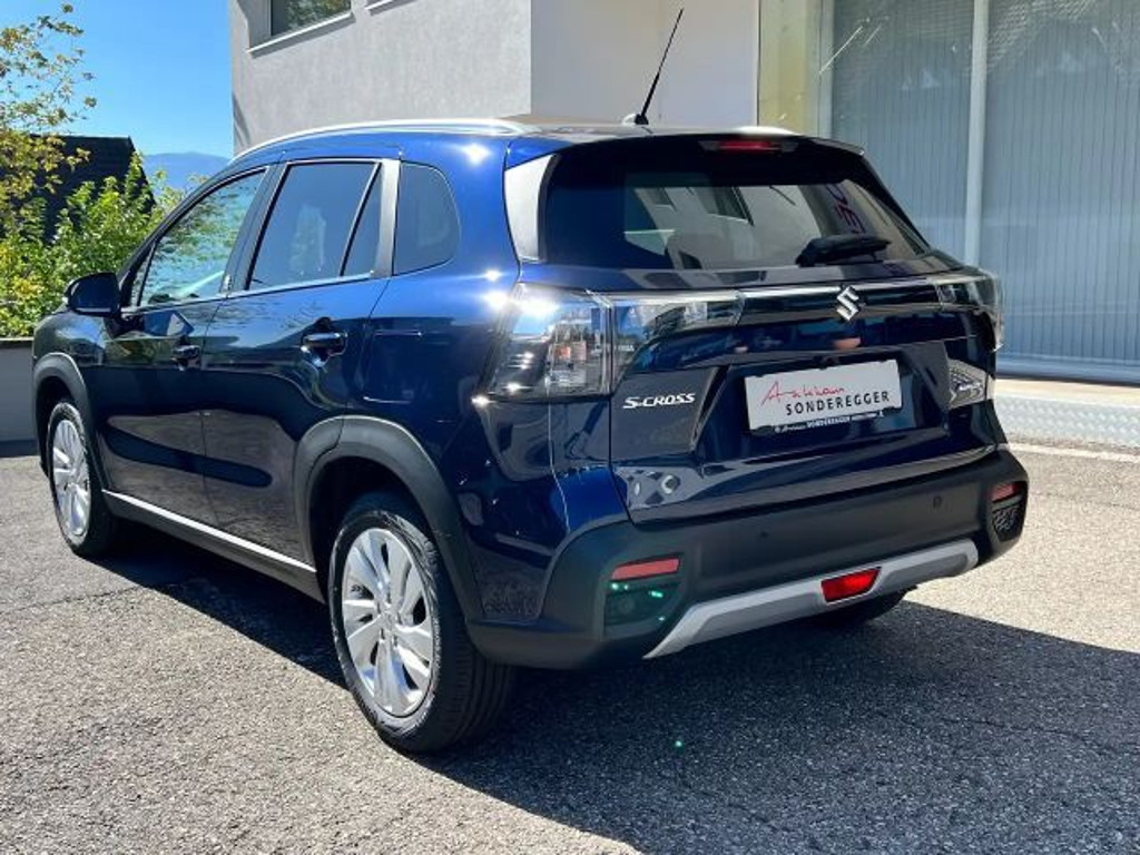 Suzuki S-Cross