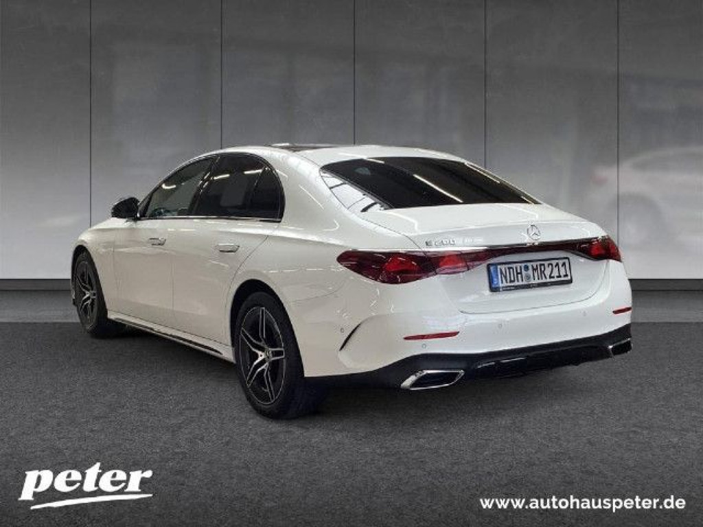 Mercedes-Benz E-Klasse E 200 AMG Line Sedan