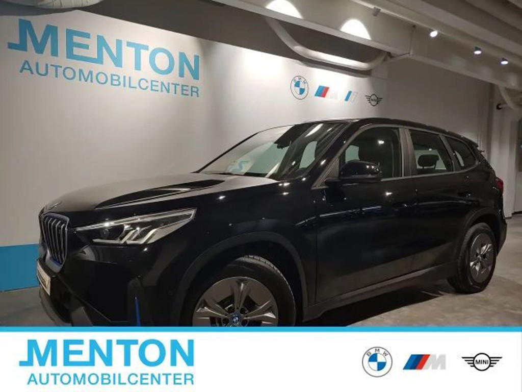 BMW iX1 xDrive30