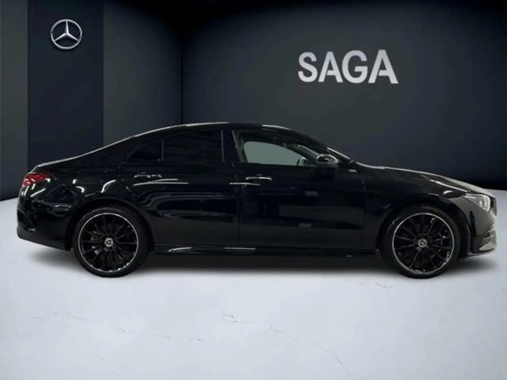 Mercedes-Benz CLA-Klasse CLA 250 AMG Line Coupé CLA 250 e