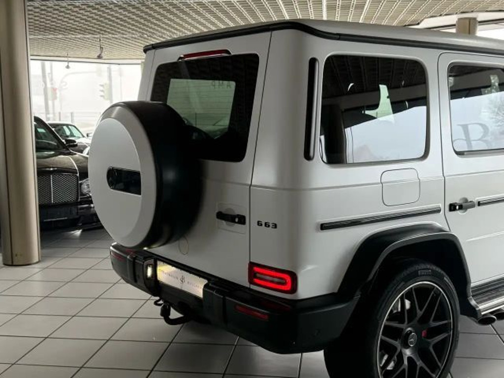 Mercedes-Benz G-Klasse