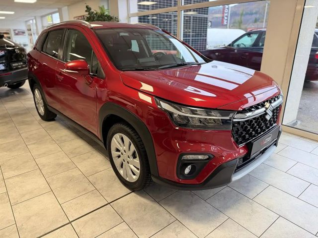 Suzuki S-Cross