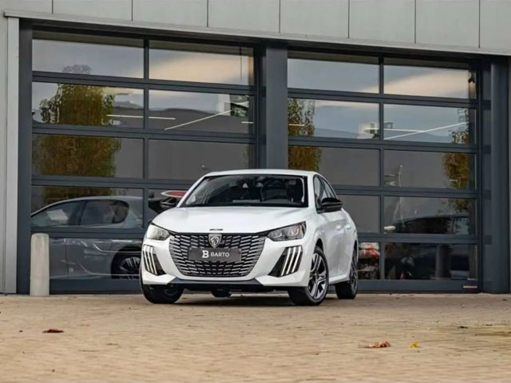 Peugeot 208 100pk MT6 | 360° Camera | Dodehoekdet. | Navi. ...