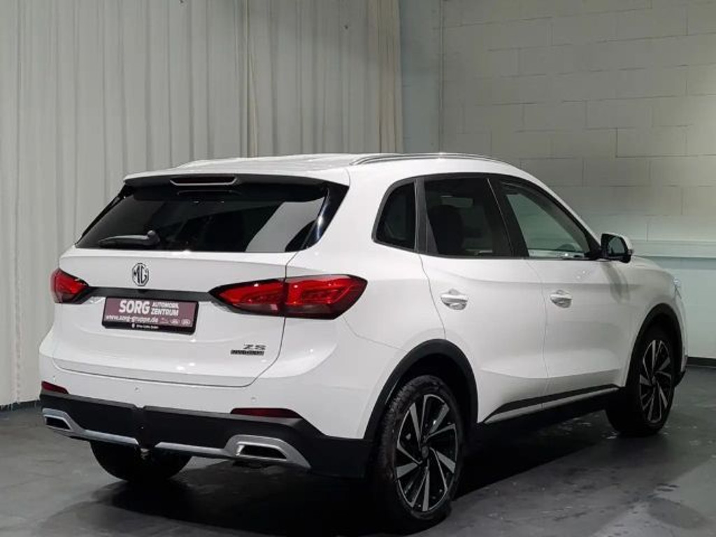 MG ZS