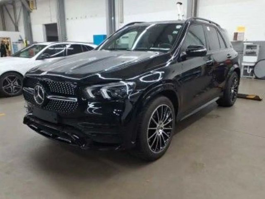 Mercedes-Benz GLE-Klasse GLE 300 AMG Line GLE 300 d