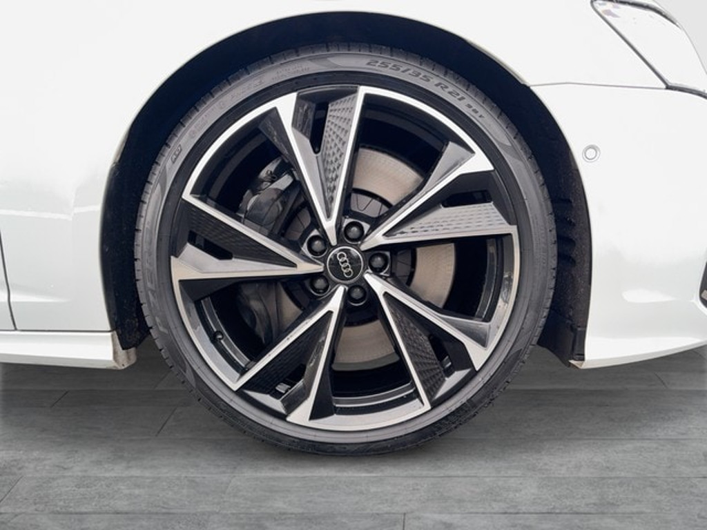 Audi S6 Avant Quattro