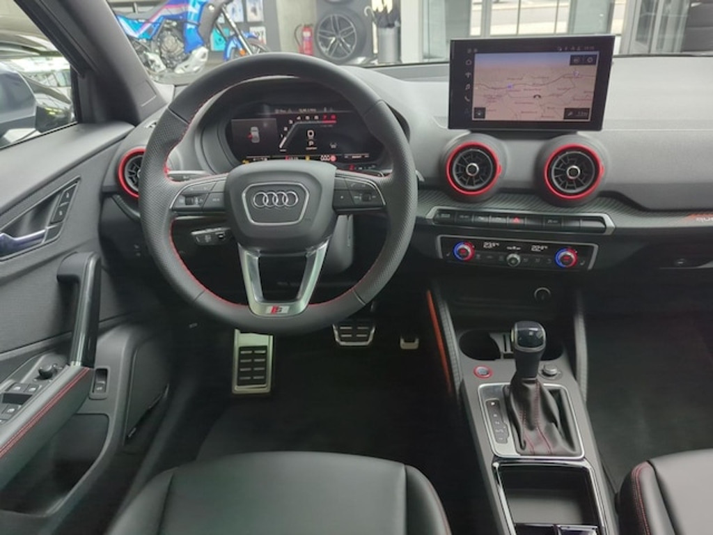 Audi SQ2