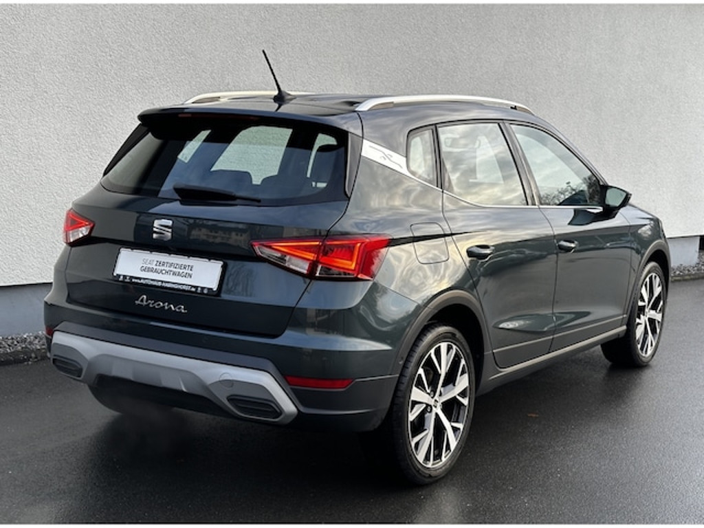 Seat Arona