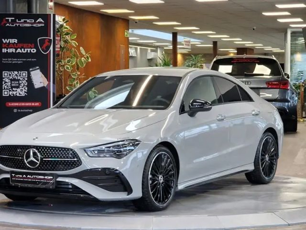 Mercedes-Benz CLA-Klasse CLA 180 AMG Line Coupé Premium CLA 180 d