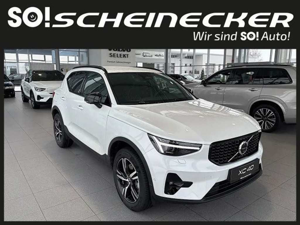 Volvo XC40 Plus Dark