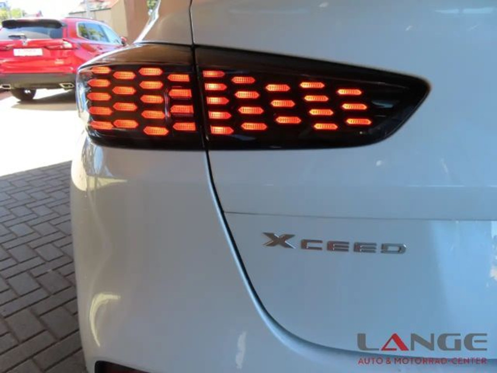 Kia XCeed