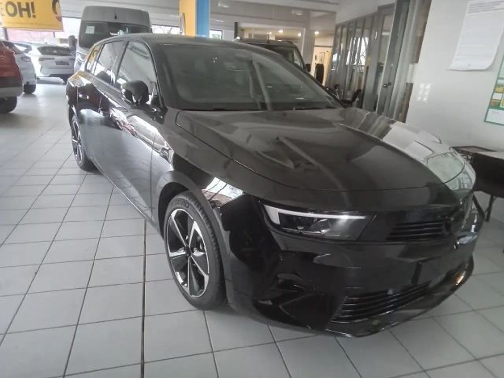 Opel Astra Sports Tourer Grand Sport GS-Line